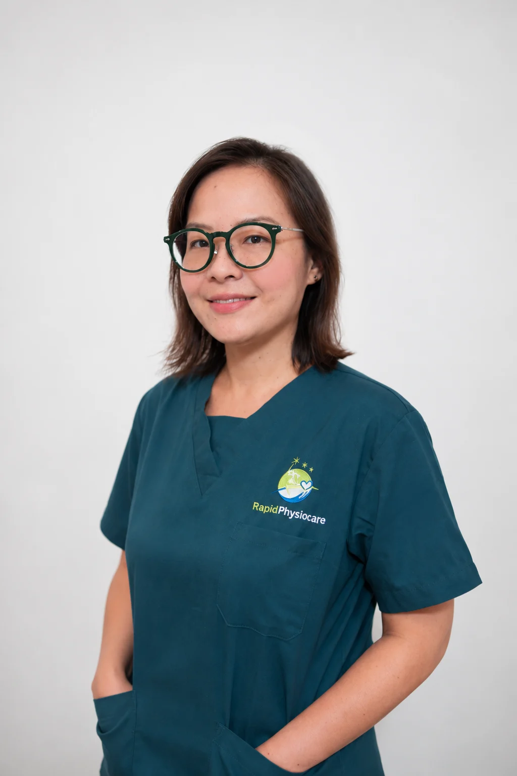 Alyssa Kang, Physiotherapist